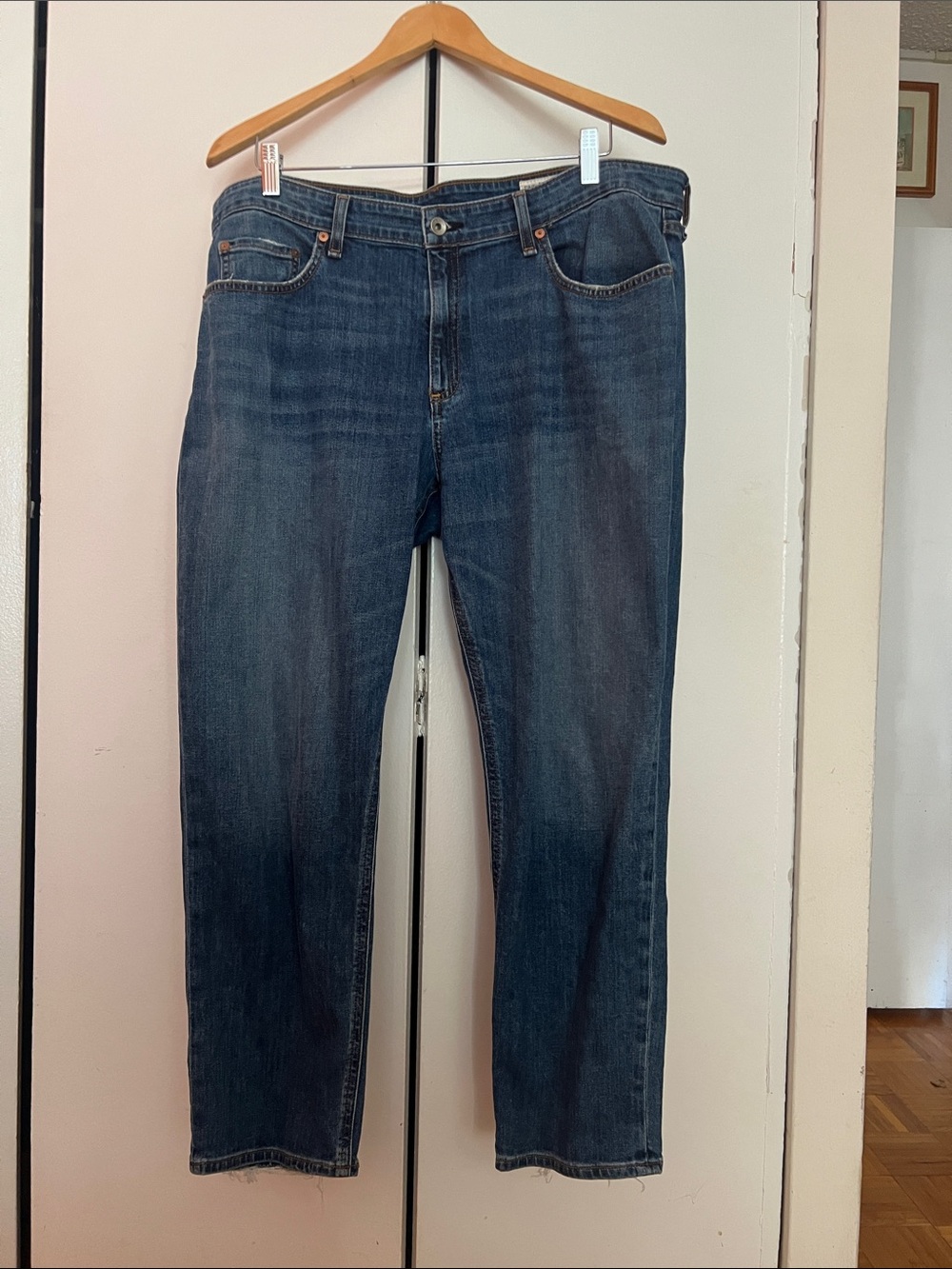 Women’s rag & bone jeans - 34 - low-rise slim boyfriend - worn once!